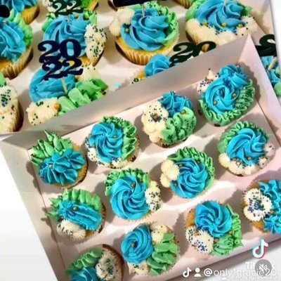 Graduation Cupcake
