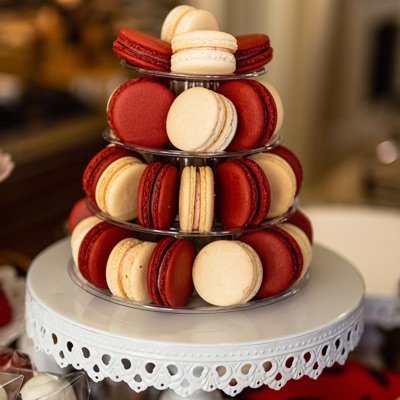 Macarons (mak-rons), 1dz (1 Flavor/dz)