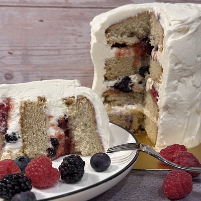 Chantilly Cake