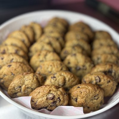 Sourdough Chocolate Chip Cookies 5 Count 