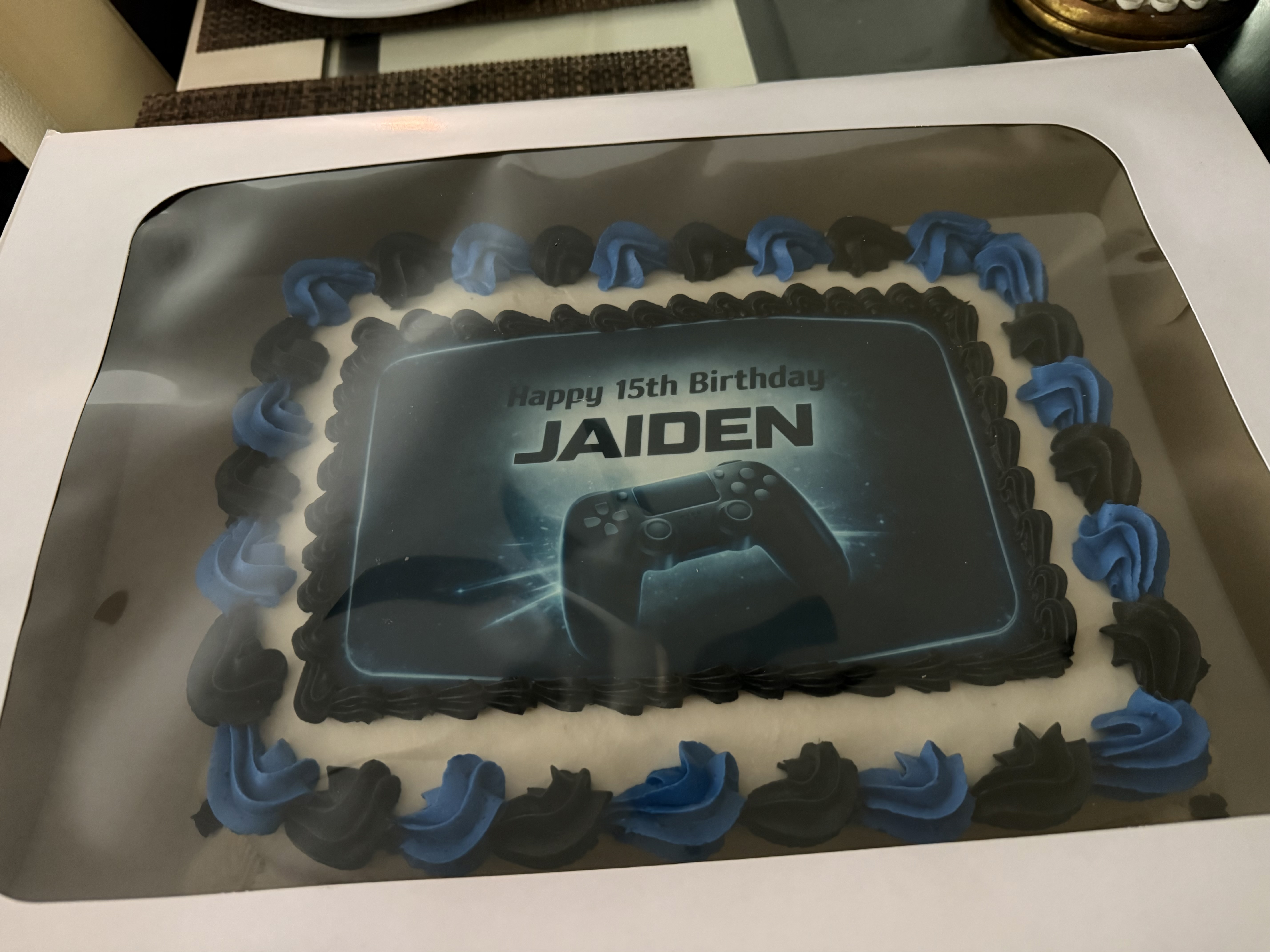 11×15 Sheet Cake – Basic Buttercream Layer