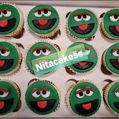 1 Dz Cupcakes (Please Specify Flavor)