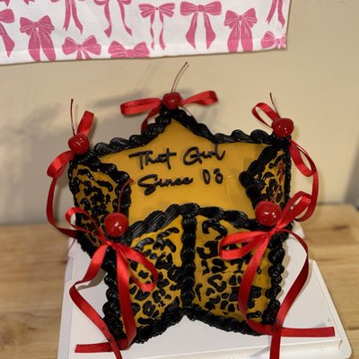 STAR CAKE 