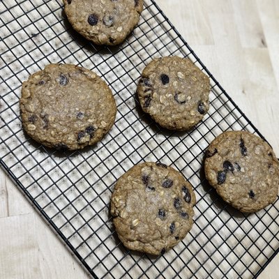 1/2 Dozen Oatmeal Raisin Cookies