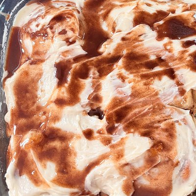 Peaches N’ Cream Cinnamon Rolls