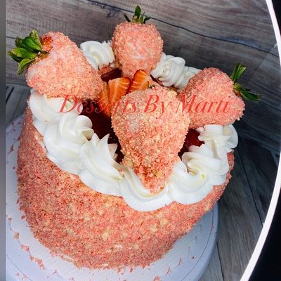 Strawberry Crunch Cake