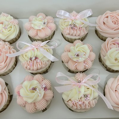 One Dozen Vanilla MULTI SWIRLS Cupcakes