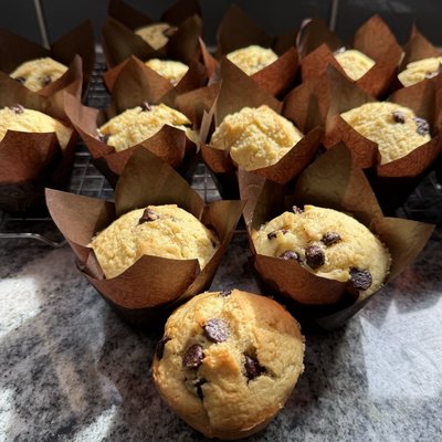 Chocolate chip Muffins (pack Of 4)