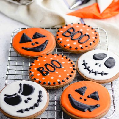 Halloween Cookie Set