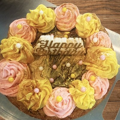 Chocolate Chip Cookie Cake (8” Double Layer)