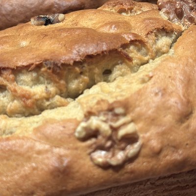 “Canyon Crunch” Banana Walnut Loaf