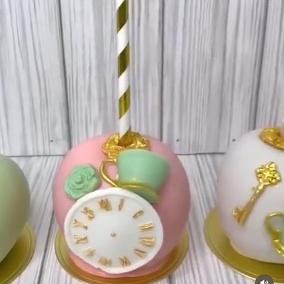 3D Candy Apples ( Qty 12 )
