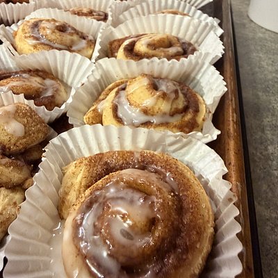 Mini Sourdough Cinnamon Rolls 