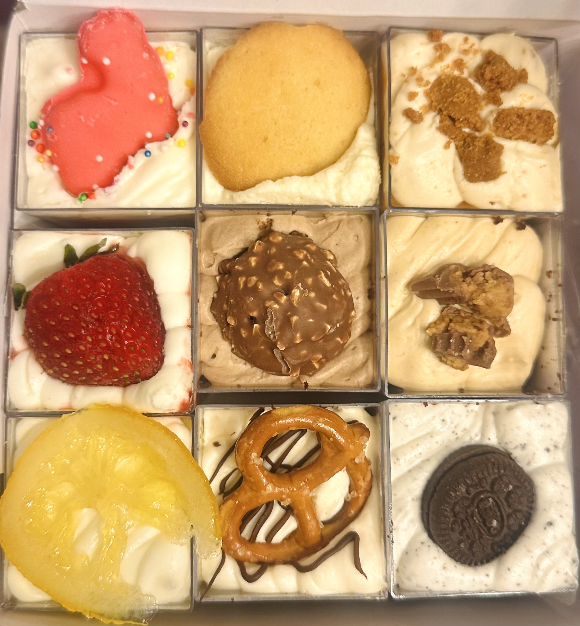 Large Sampler Box (5oz)