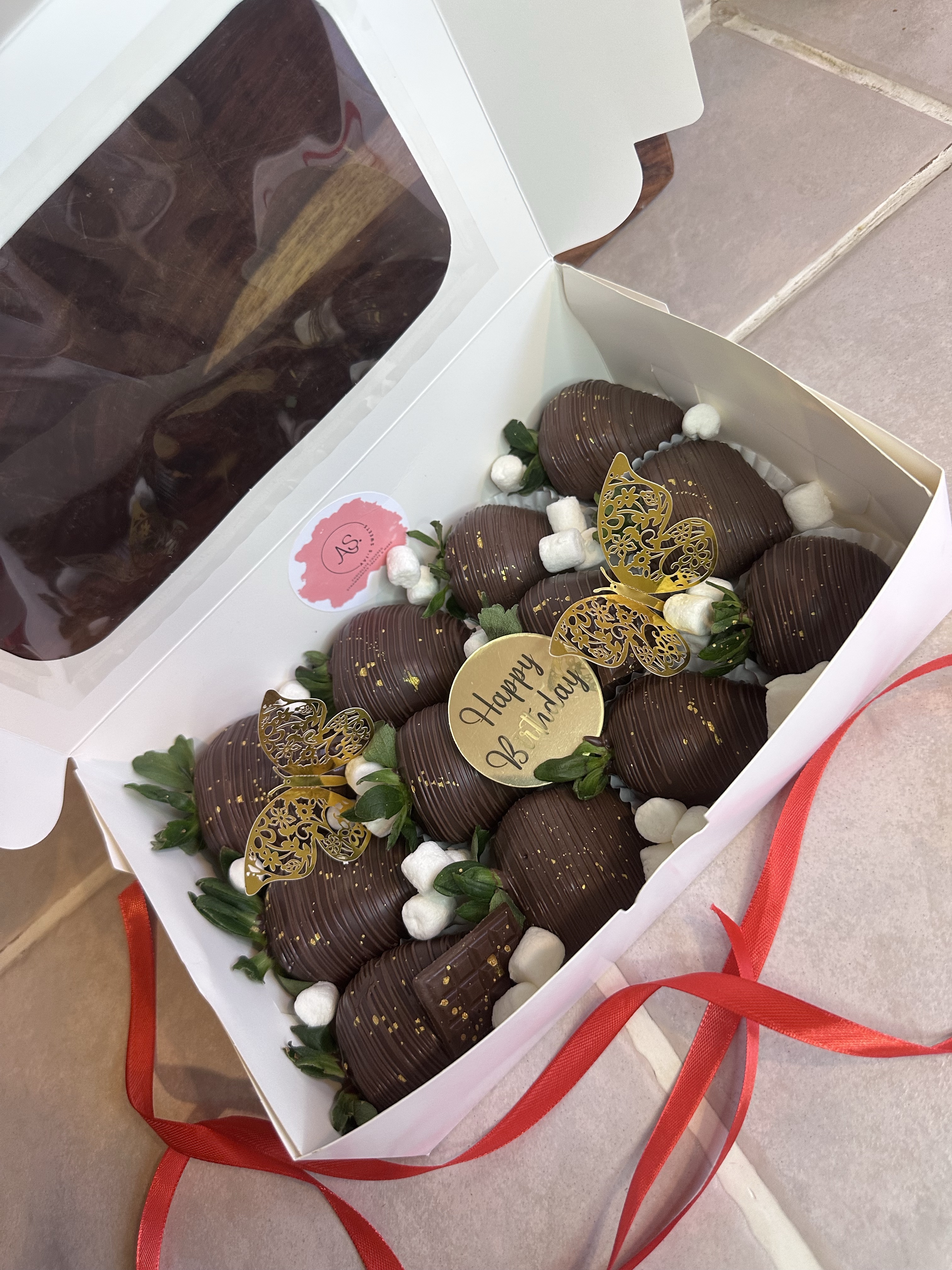 Dozen Strawberries 