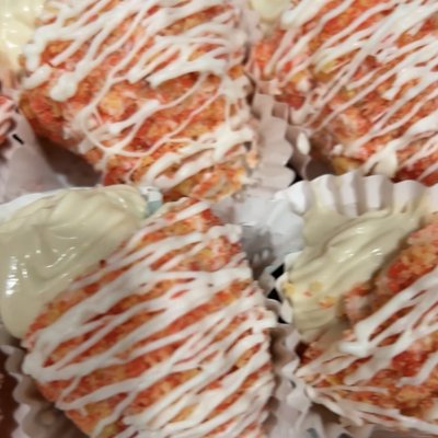 Strawberry Cheesecake Stuffed Strawberries 
