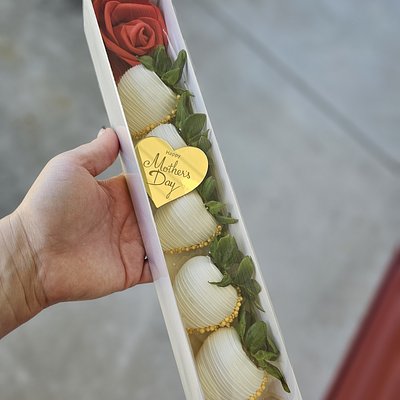 Strawberry Rose Box