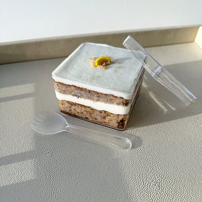 BROWN BUTTER BANANA Cake Cube