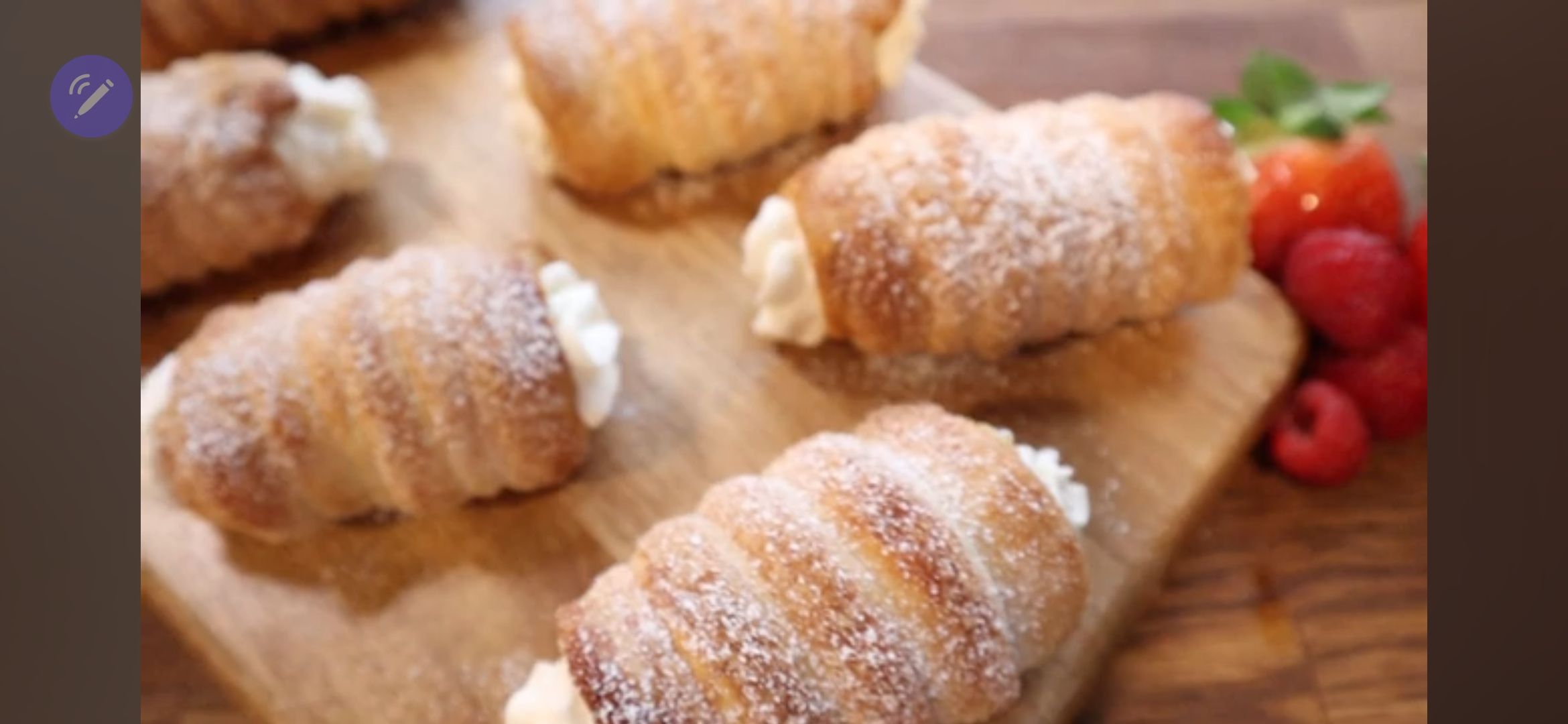 Vanilla Cream Horns