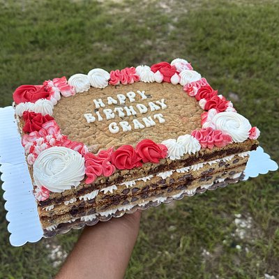 Medium Double layered Cookie Cake
