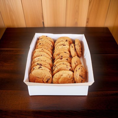 Milk Chocolate Chunk Cookies