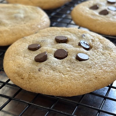 “OG Phresh” Chocolate Chip Cookie 