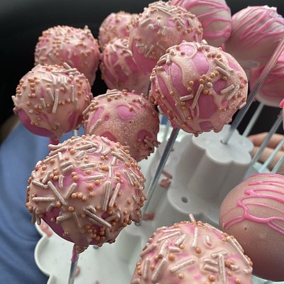 Basic Sprinkle/Drizzle Cake Pops