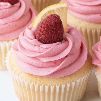 Lemon Raspberry Cupcakes 