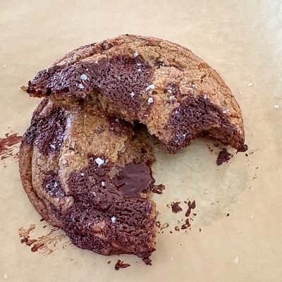 Chocolate Chip Cookies (large)