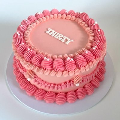9” Round Cake ( Serves 14-18)