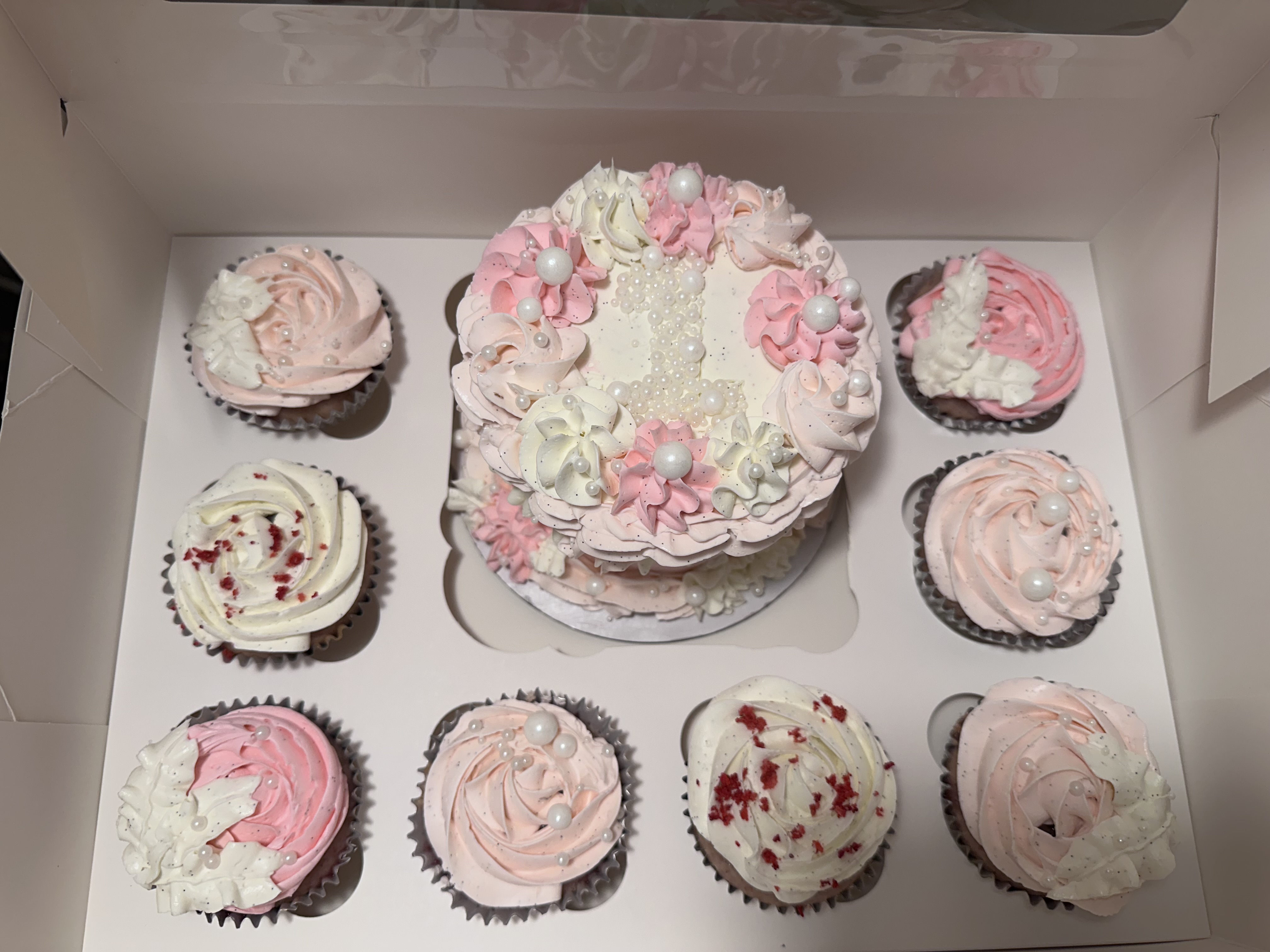 Cadre Cake Box