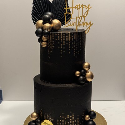 6/8 Inch Two Tiered Cake (feeds 50)