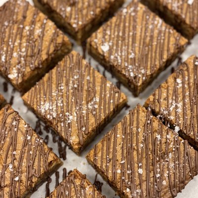 Salted Toffee Blondies (12)
