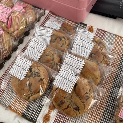 Chocolate Chip Cookie