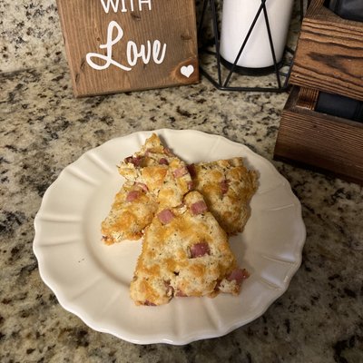 Ham & Cheese Scones-8
