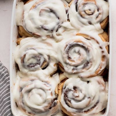 Cinnamon Rolls 