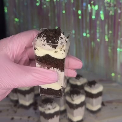 Cookies And Cream Shooters 