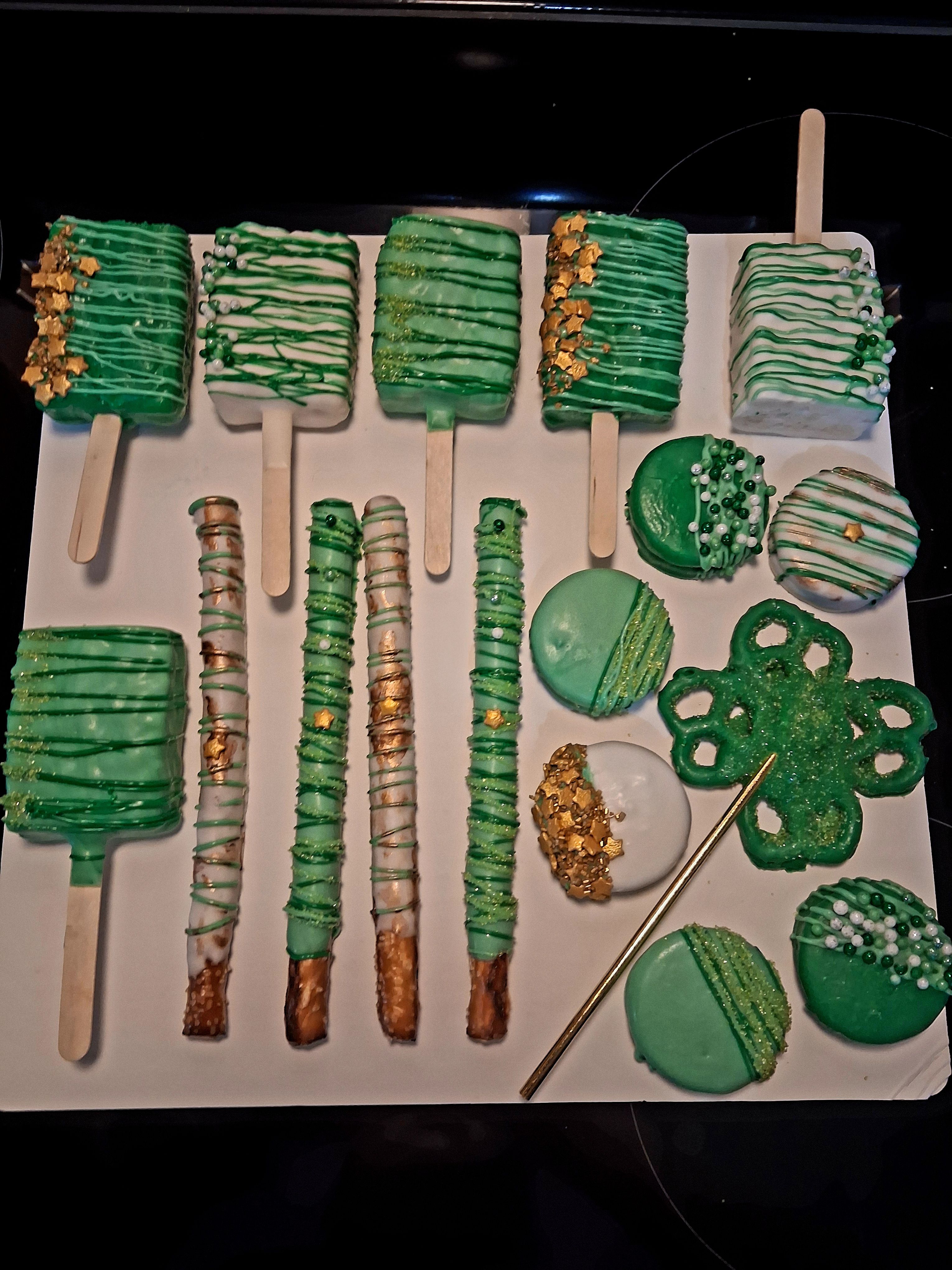 St.Patricks Treat Box-Small