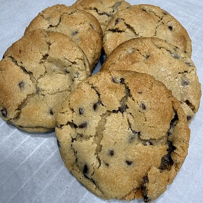 GF Jumbo Chocolate Chip Cookies