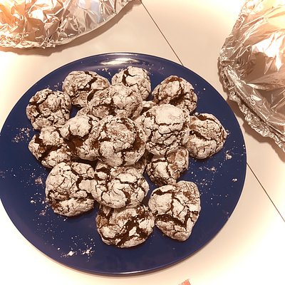 Chocolate Crinkle Cookie