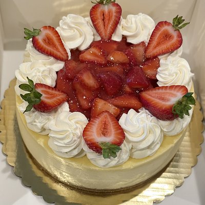 8” NY Style with Strawberry Topping