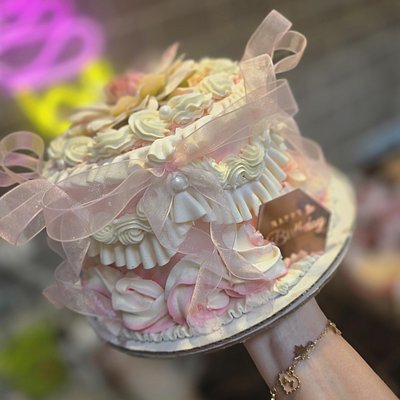 6 Inch Round Cake  2 Layer
