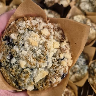 Sourdough Blueberry Muffins With Crumble (6)