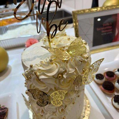 6 Inch Tall Cakes