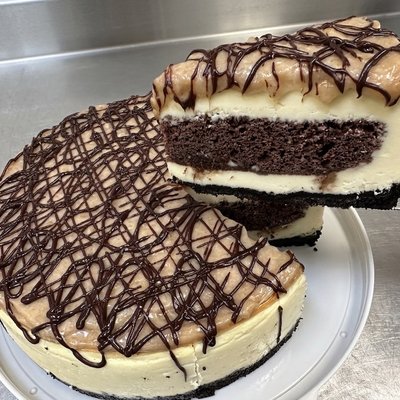 German Chocolate Cheesecake 