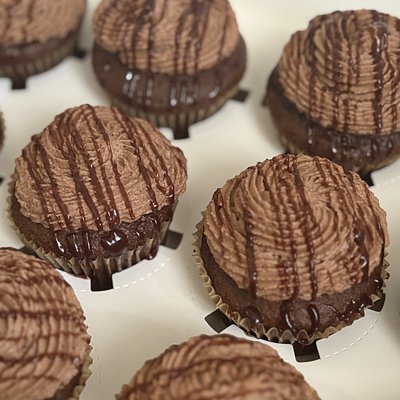 Triple Chocolate Cupcakes (12)