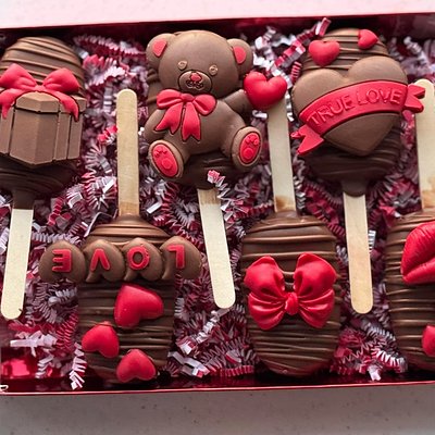 Holiday  Cake Sickles ( 12 ) 