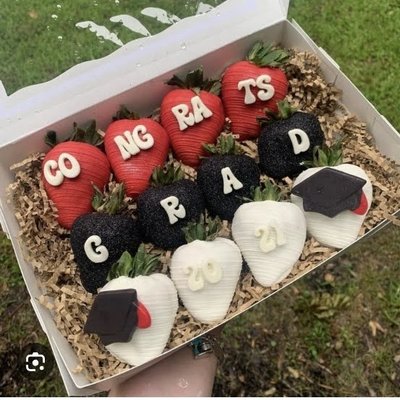 Graduation Strawberries 