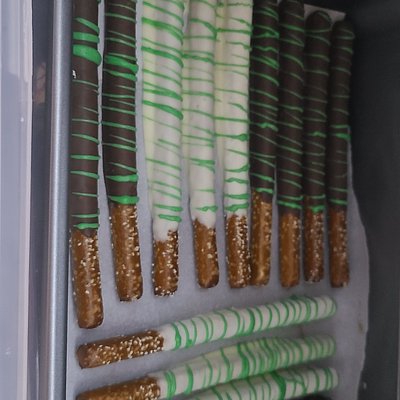 Pretzels Rod Individually Wrapped. 