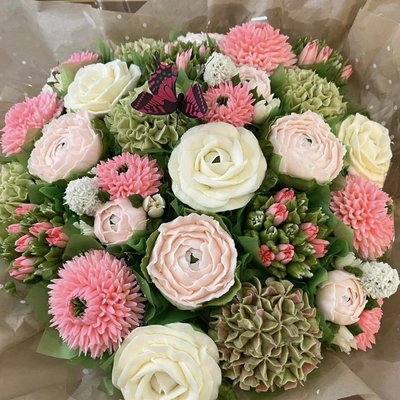 Classic 24 Cupcake Bouquet